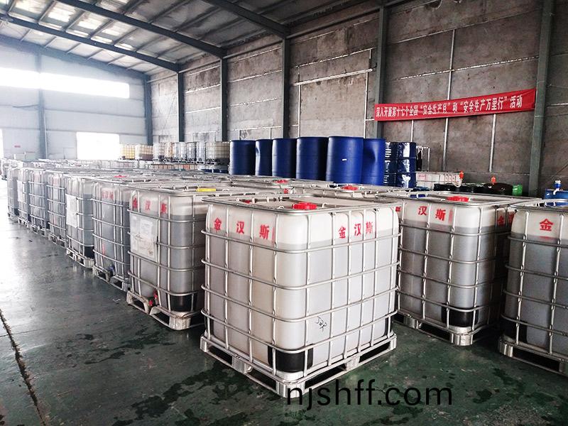 選擇(ze)消泡(pao)劑要(yao)符(fu)郃以(yi)下幾(ji)點